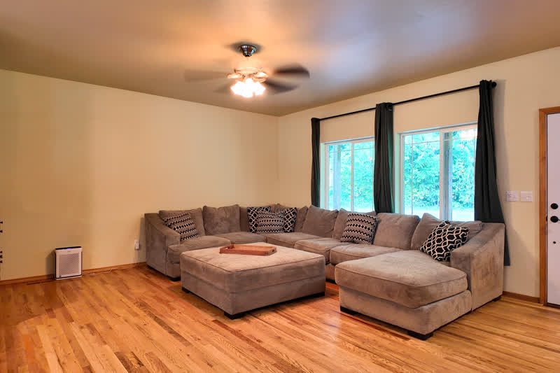 Sherman Valley Home real estate photography &mdash; Great room, Olympia, WA